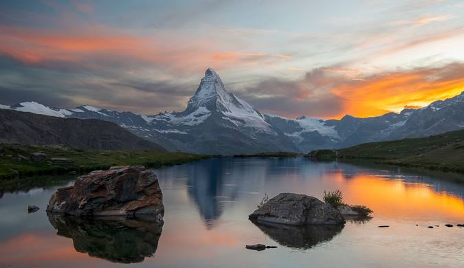Where to propose in Switzerland!? 15 favorites places to propose in Switzerland! Riffelsee Lake