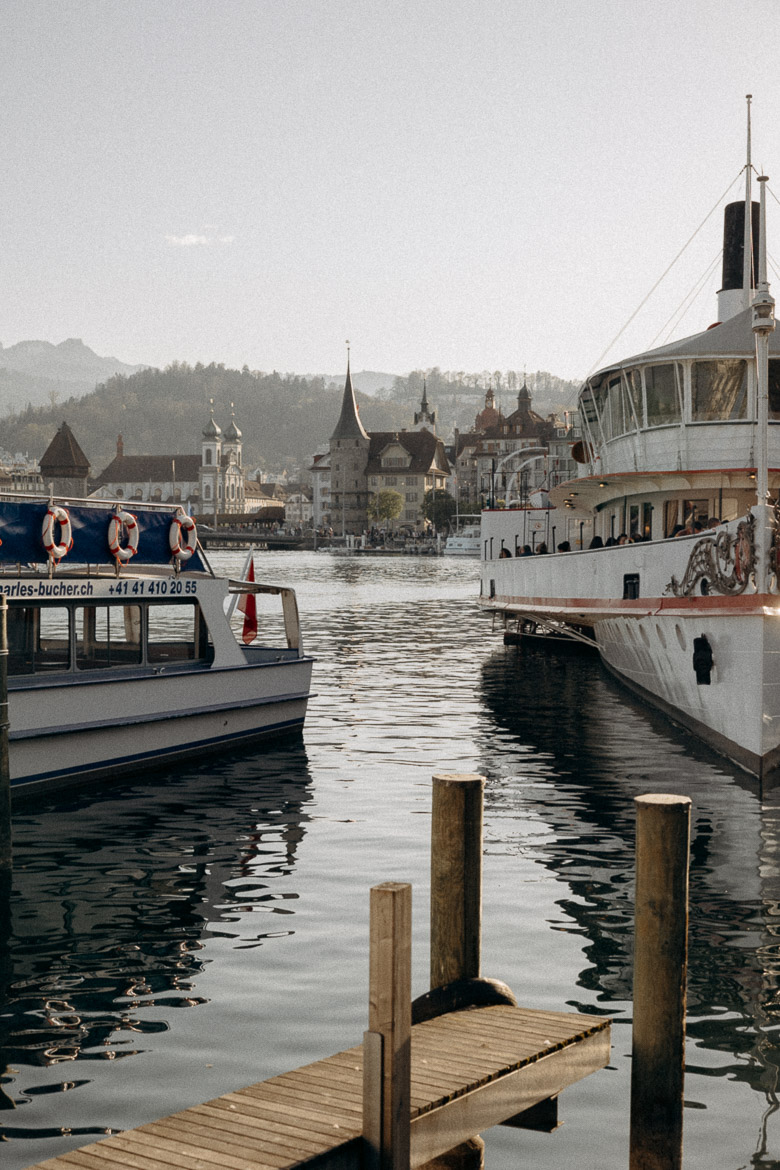 Marriage proposal in Lucerne. Wedding proposal by Lake Lucerne. Marriage proposal in Lucerne. Wedding proposal by Lake Lucerne.
