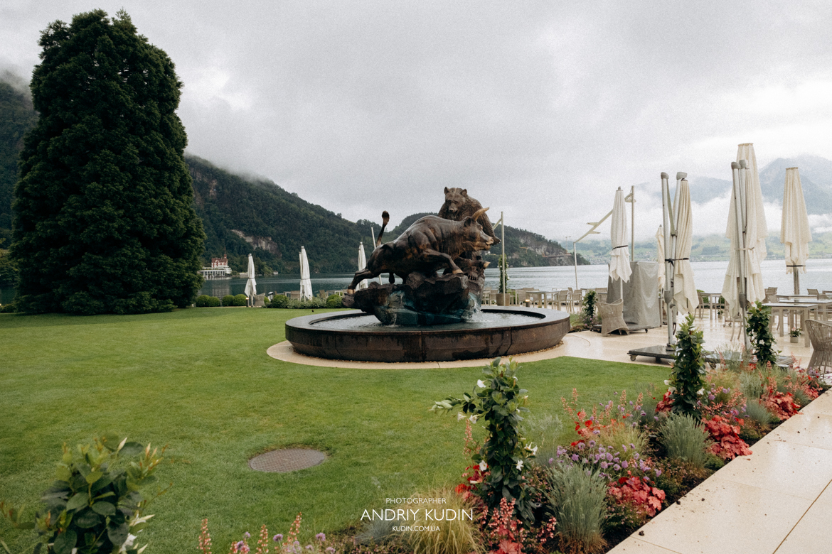 Unforgettable Proposal Photography Switzerland: Propose in Park Hotel Viznau