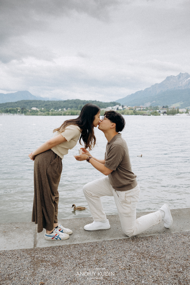 Romantic proposal Switzerland near Luzern’s Chapel Bridge with lake view