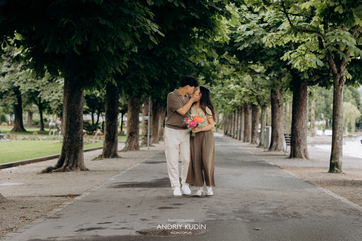 Romantic proposal photography Switzerland in Luzern during golden hou