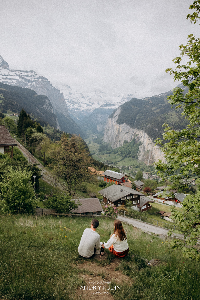 Marriage Proposal in Lauterbrunnen, romantic wedding proposal in Lauterbrunnen