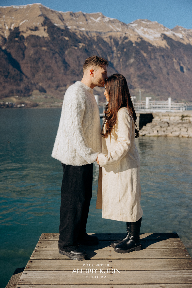 Surprise Marriage proposal in Iseltwald, Iseltwald proposal photography services, Iseltwald Switzerland engagement photoshoot, best marriage proposal spots in marriage proposal in Interlaken, romantic proposal in Interlaken