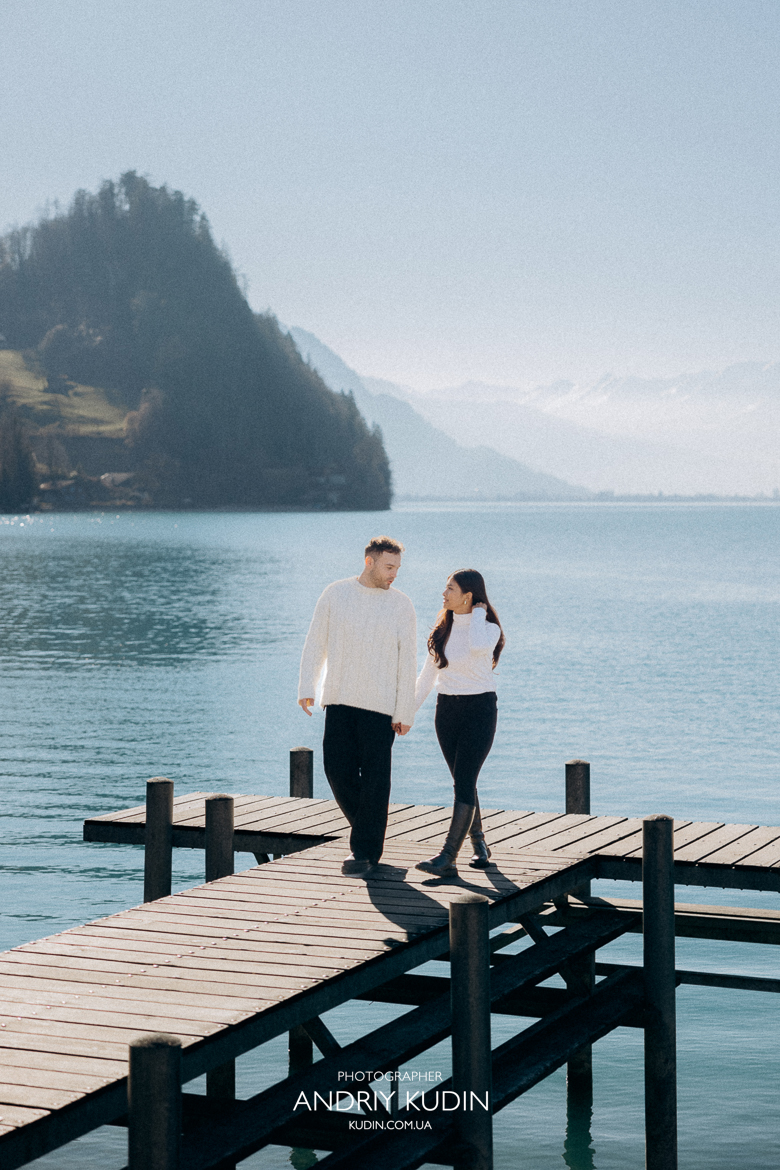 Surprise Marriage proposal in Iseltwald, Iseltwald proposal photography services, Iseltwald Switzerland engagement photoshoot, best marriage proposal spots in marriage proposal in Interlaken, romantic proposal in Interlaken
