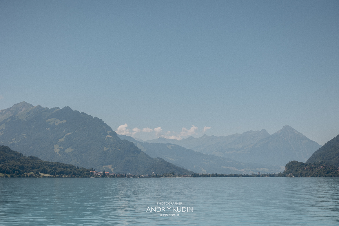 Best marriage proposal spots in Iseltwald with lake view. Marriage proposal in Iseltwald, Switzerland