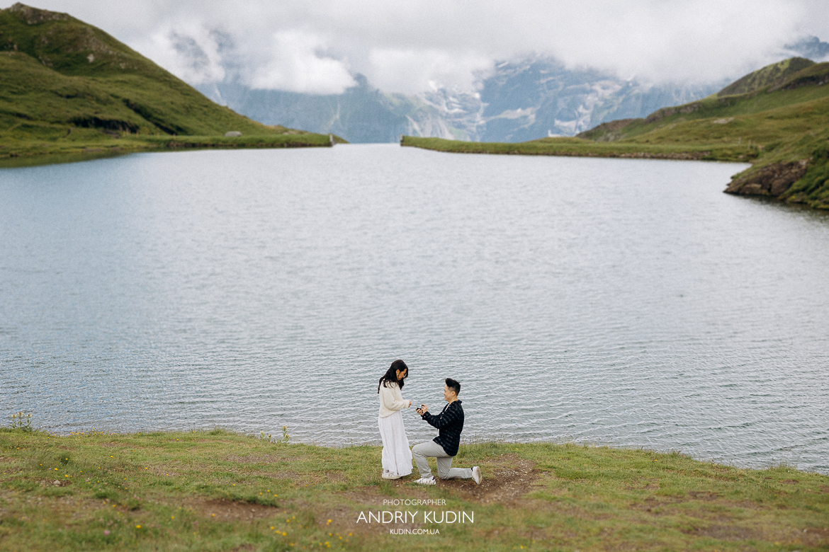 Serene marriage proposal by Bachalpsee Lake in the Alps