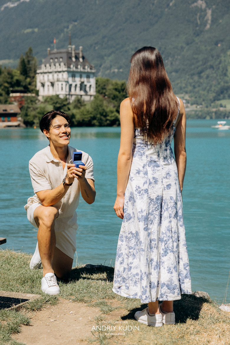 Marriage proposal photoshoot in Iseltwald, Switzerland. Iseltwald Switzerland engagement photoshoot with Eiger mountain. 