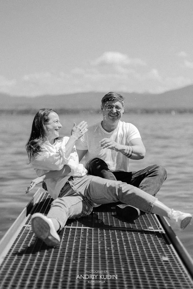 Sonnenuntergang-am-Zürichsee-für-Familienfotoshoot  
