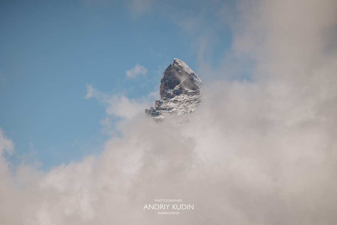 Proposal engagement near the Matterhorn, Zermatt. Switzerland.
