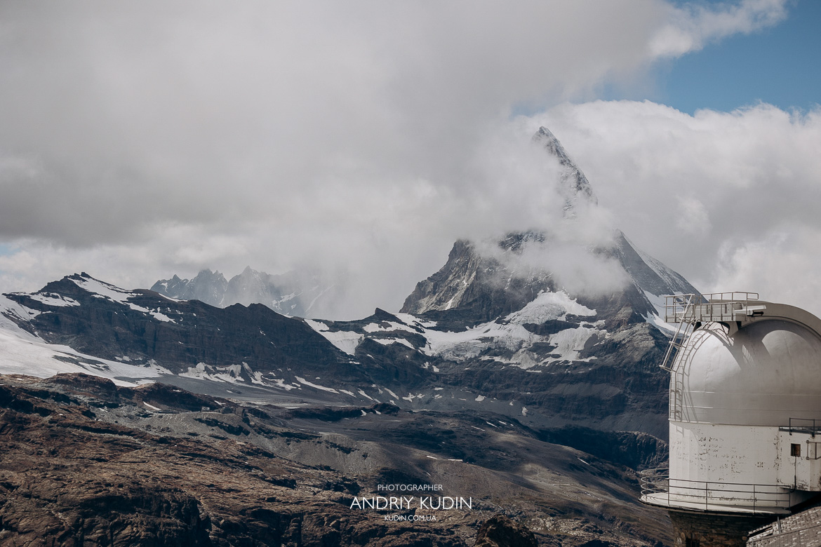Proposal engagement near the Matterhorn, Zermatt. Switzerland.