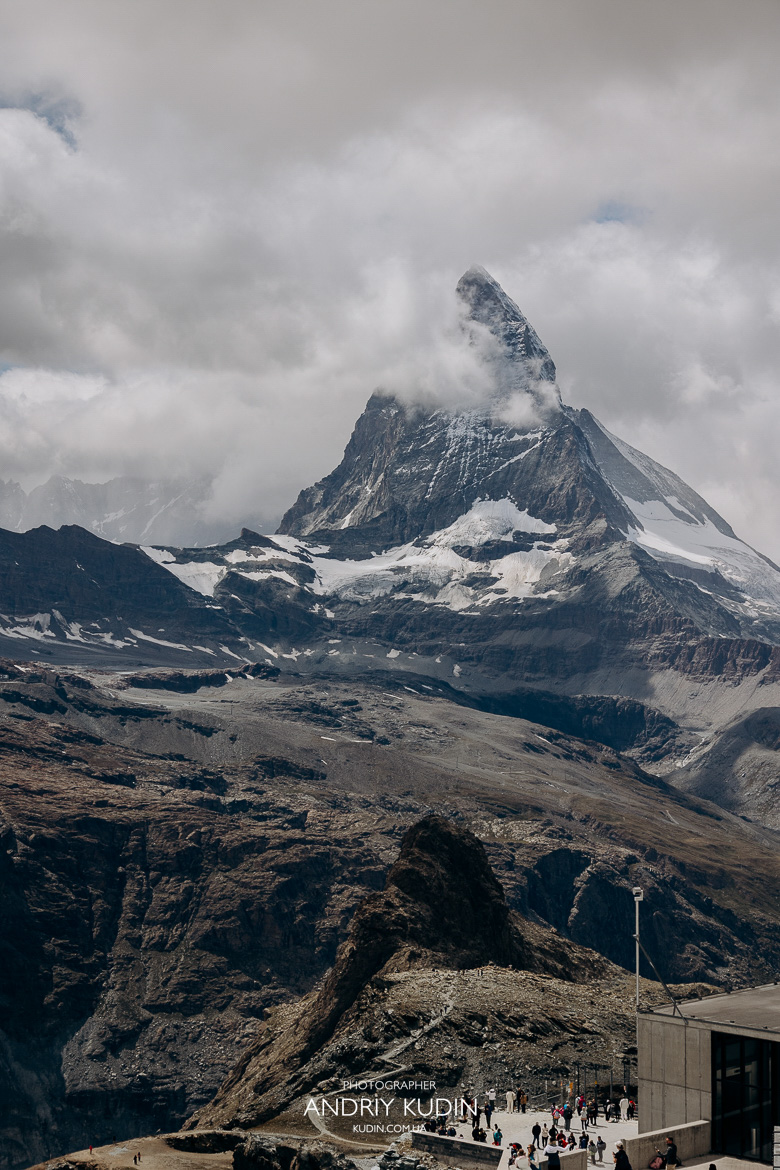 Proposal engagement near the Matterhorn, Zermatt. Switzerland.