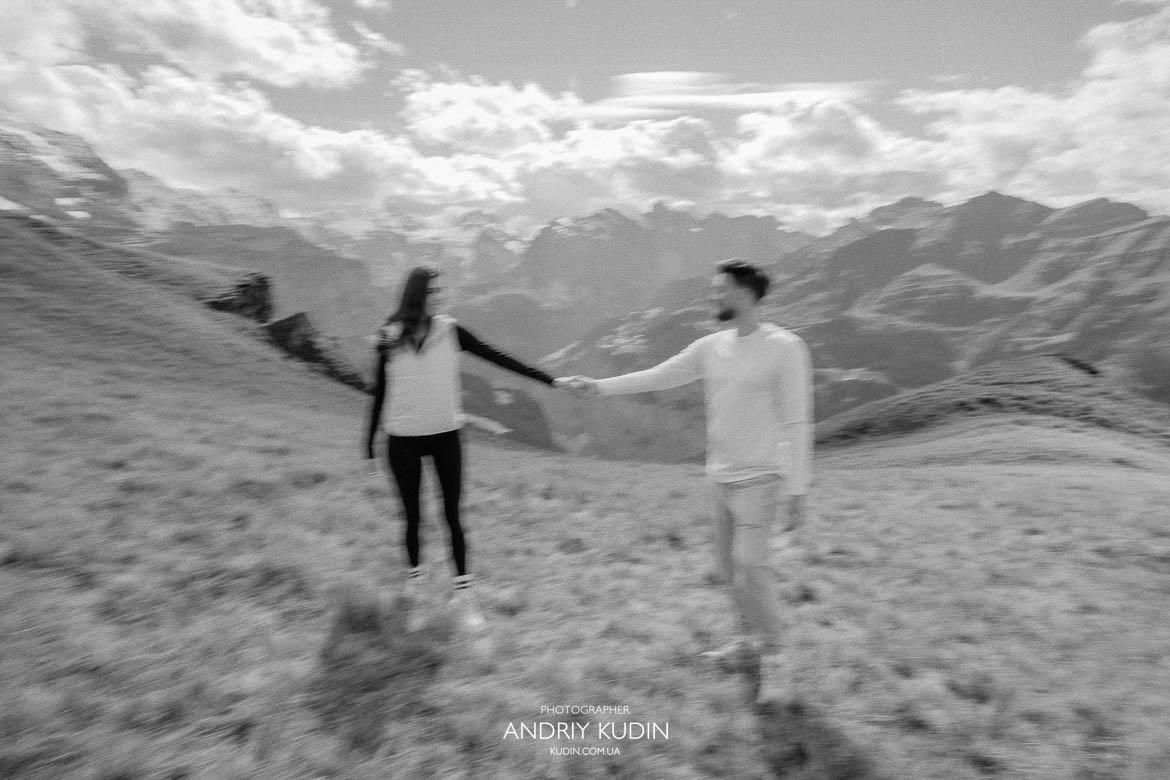 Romantic marriage proposal in Switzerland with Alps view
