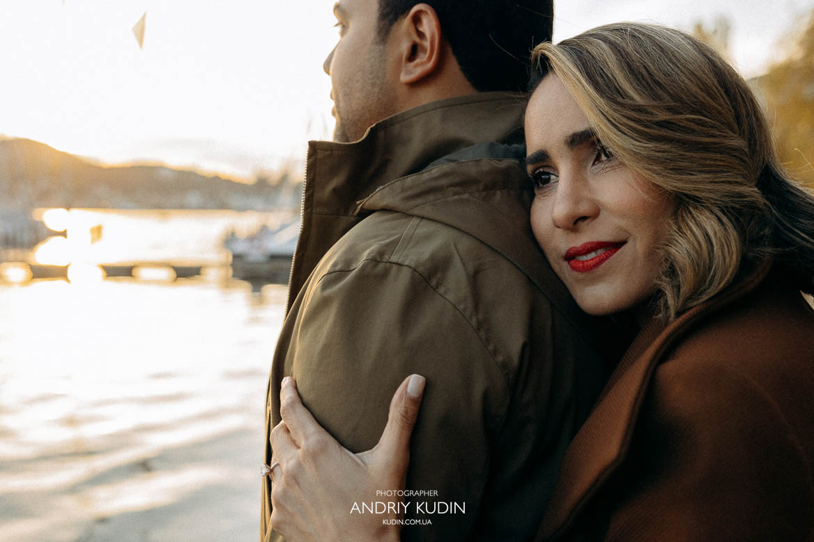 Romantic engagement proposal by Lake Zurich in Switzerland