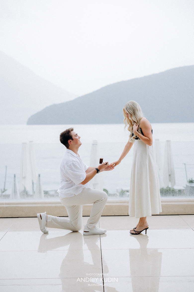 Engagement photographer capturing proposal in Switzerland