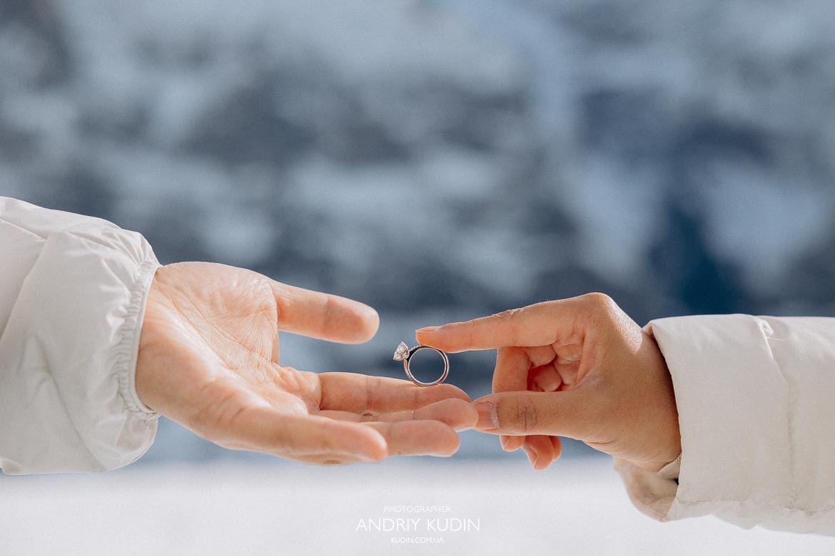 Romantic proposal in Grindelwald surrounded by snowy alpine peaks