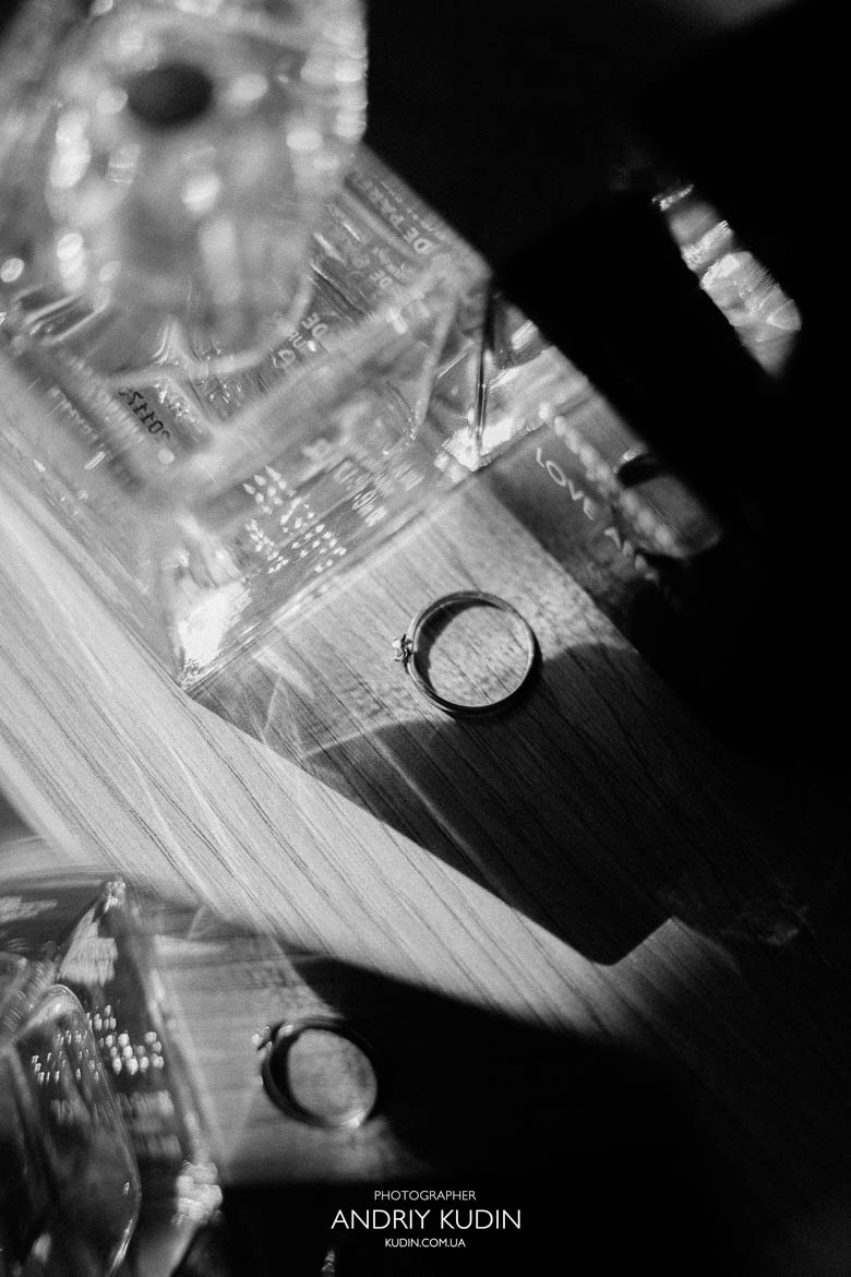 Hochzeitsringe Nahaufnahme Zürich, Hochzeitsfotograf Schweiz.